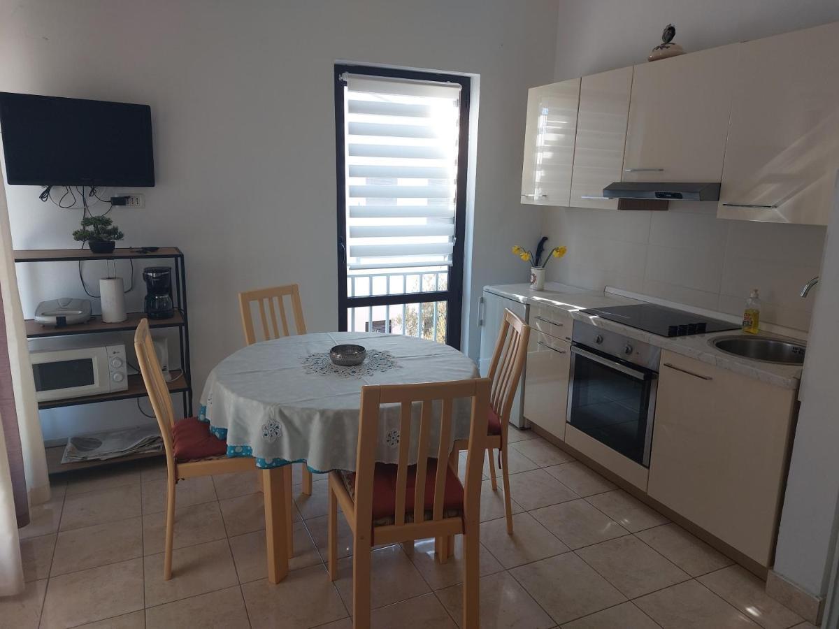 Ravni Appartement Labin  Buitenkant foto